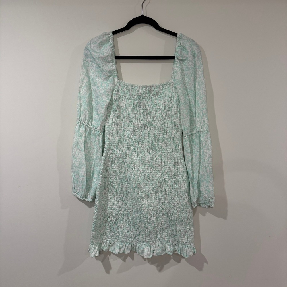 NWT GIANNI BINI Mint Floral Smocked Square Neck Long Sleeve Mini Dress M‎